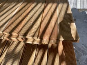 Siberian Larch Grooved Decking boards 22mm, 28mm, 45mm x 95mm, 120mm, 145mm x 3m, 4m and 6m lengths www.solidwoodfencing.co.uk